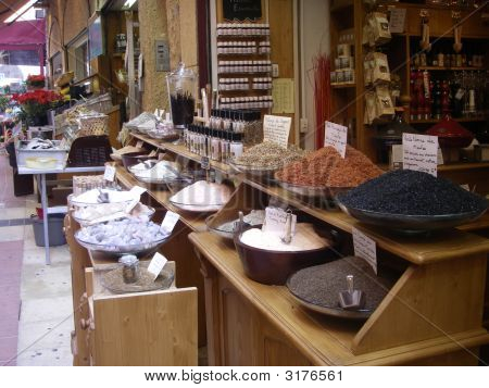 Mukava mauste Store