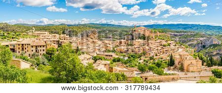 Panoramic View At The Alquezar Village With Saint Miachael Church And Collegiate Church On Top - Spa
