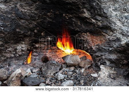 Eternal Fire On The Mountain Chimera Or Yanartash