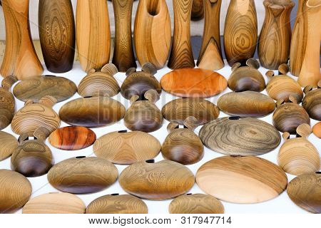 Street Trade In Polished Wood Products In Kiev, Ukraine, 08/19/2019 On Andreevsky Descent Street, Su