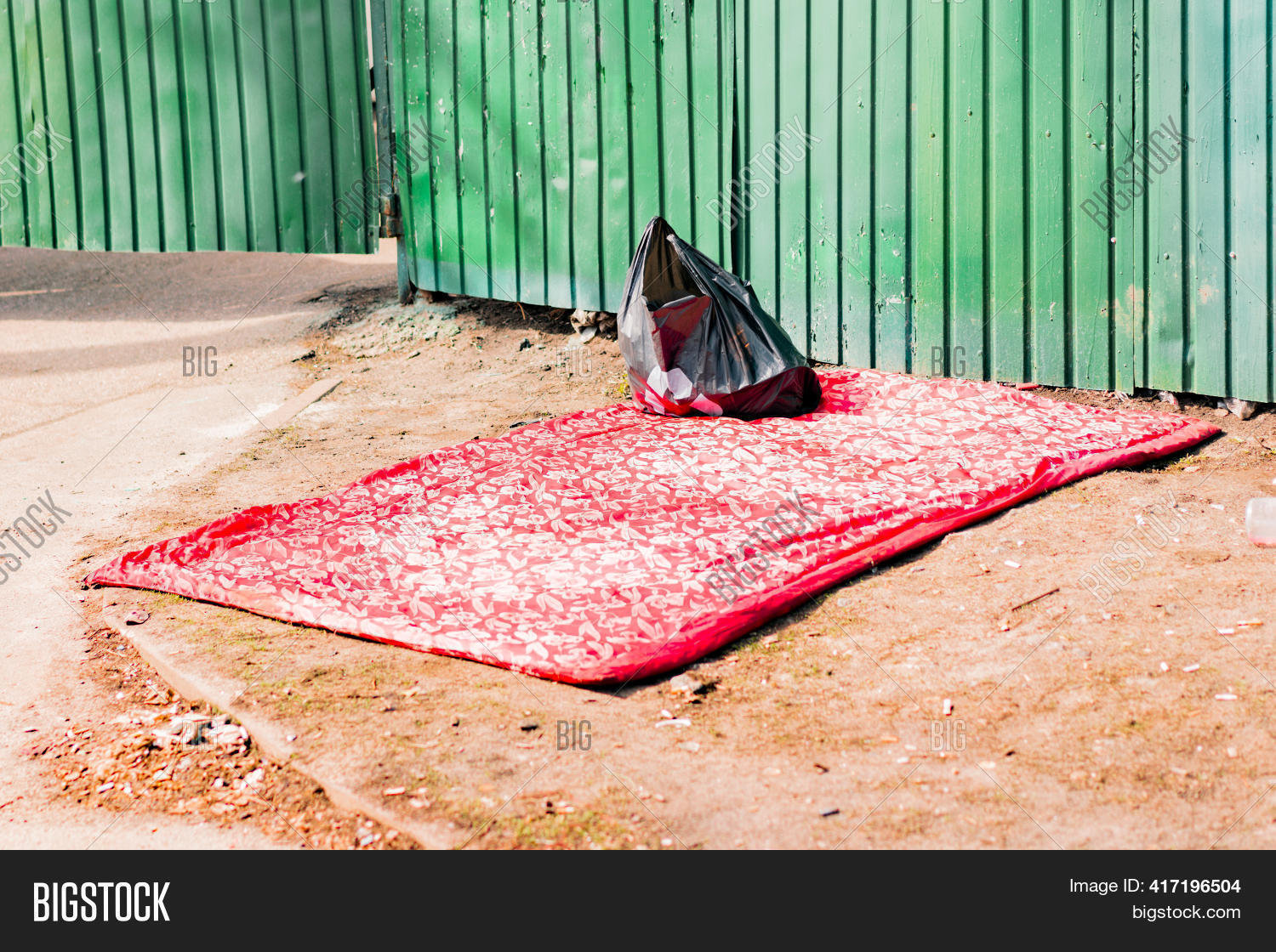 Homeless's Blanket Image & Photo (Free Trial) Bigstock