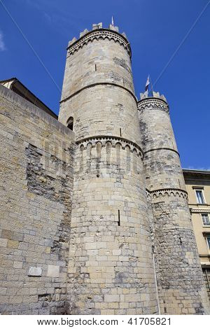 A entrada da cidade de onl de Genova, Itália