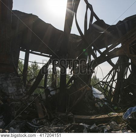 Building Burned To The Ground In Summer