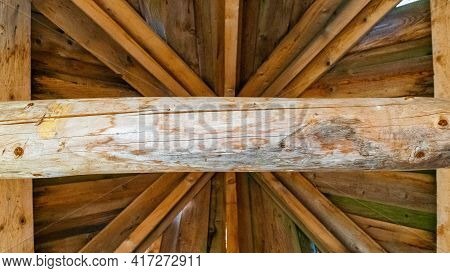 The Construction Of The Wooden Roof, Wooden Roof Overlap Construction
