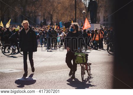Westminster, London | Uk -  2021.04.17: Man With The Bike Leaving The Kill The Bill Protest