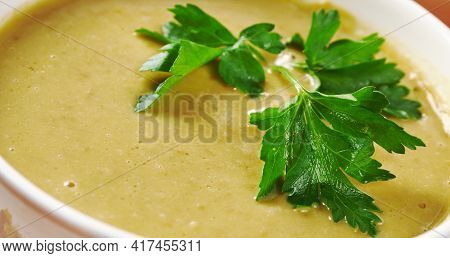 Basler Mehlsuppe - Basler Flour Soup Close Up