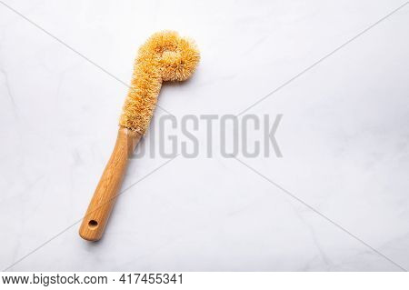 Eco Friendly Plant Based Cleaning Brush, Bamboo Kitchen Scrub Brush. Zero Waste Food Cleaning, Plast