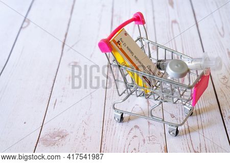 Mini Shopping Cart With A Dose Of Ivermectin Iverbest Tablets With A Syringe And Vial Ampoule Showin