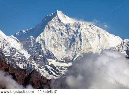 Mount Makalu, Nepal Himalayas, Makalu Barun National Park, Nepal Himalaya Mountains