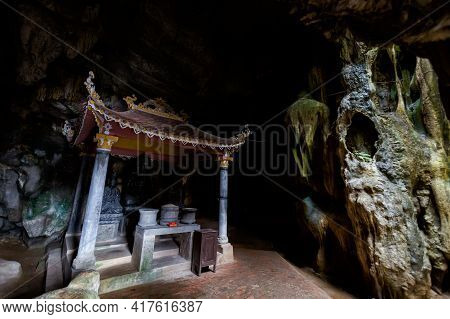 Bich Dong Pagoda Tam Coc