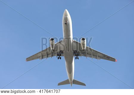 Istanbul, Turkey - January 31, 2021: Turkish Airlines Cargo Airbus A330-243f (cn 1004) Landing To Is