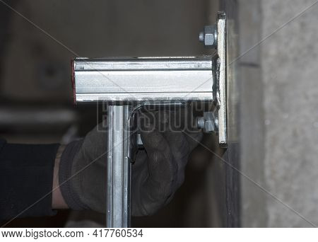 Screws For Fastening Or Mounting Objects