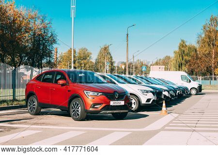 Gomel, Belarus - October 19, 2020: Different Renault Cars Arkana And Kaptur Parking In Row Outdoors.