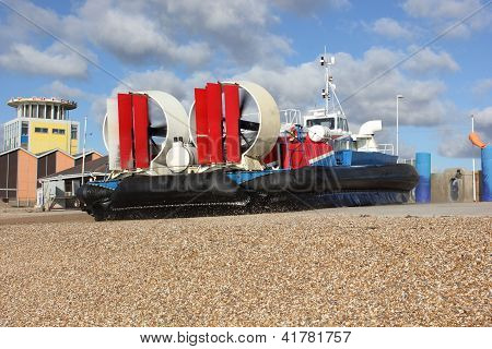 Hovercraft passeggero