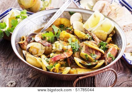 cataplana with seafood
