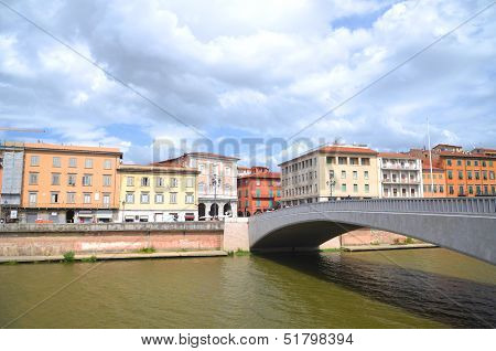 Mezzo Bridge over Arno river in Pisa, Italy