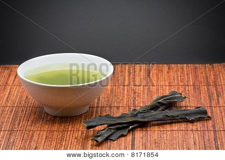 Kombu vývar