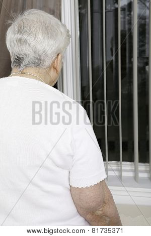 portrait of an elderly woman