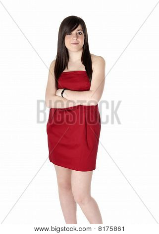 Giovane bella donna con vestito rosso isolato su bianco.