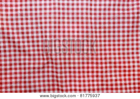 Red Linen Crumpled Tablecloth.