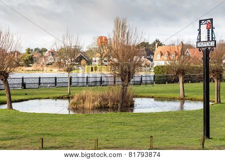 Thorpeness Boating Lake, House And Sign
