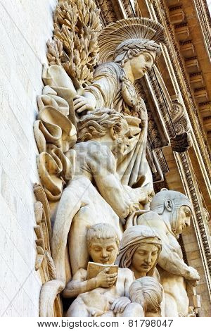 Moldings On The Arc De Triomphe. Paris. France.