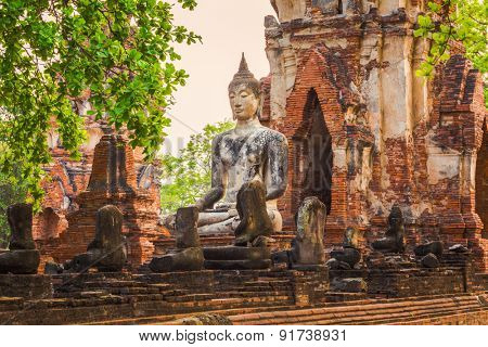 Buddha statue in Wat Mahathat. Ayutthaya historical park. 
