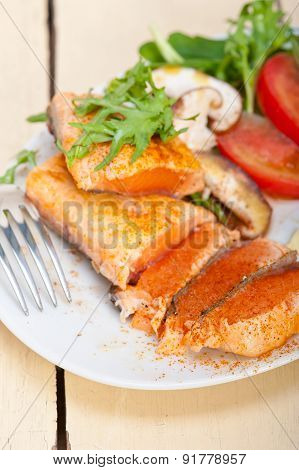 Grilled Samon Filet With Vegetables Salad