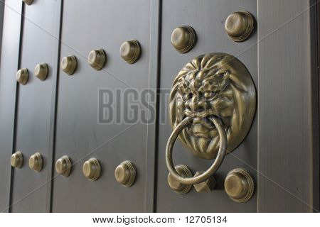 puerta China tradicional