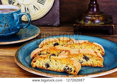 Kantuchchi with Almonds and Raisins, Biscotti Studio Photo
