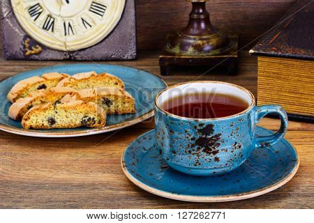 Kantuchchi with Almonds and Raisins, Biscotti Studio Photo
