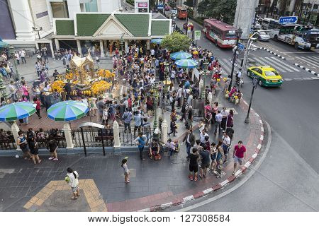 BANGKOKTHAILAND - jan 23 : Unidentified crowd in Erawan shrine at Ratchaprasong Junction on january 23 2016 Thailand.