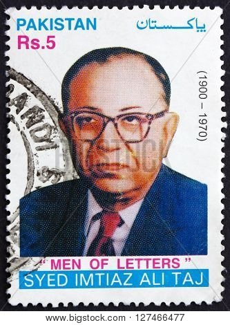 PAKISTAN - CIRCA 2001: a stamp printed in Pakistan shows Syed Imtiaz Ali Taj Playwright circa 2001