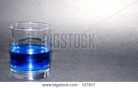 블루 액체