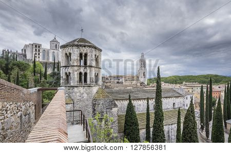 General view of Sant Pere de Galligants Monastery, Cathedral and Sant Feliu Church. Medieval old town in Girona, Spain
** Note: Soft Focus at 100%, best at smaller sizes