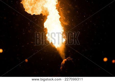 Fakir, Producing A Pillar Of Fire In The Sky That Night, For Any Purpose
