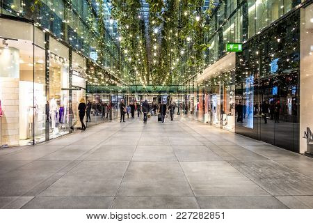 Munich, Germany - February 15 2018: People Shopping In A Typical German Shopping Mall Called Fuenf H