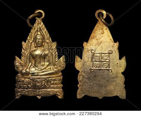 Thai Buddhist Amulets Coin, This First Edition Coin Amulet Is One Of The Most Famous Coin Amulets In