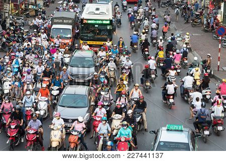 Hanoi, Vietnam - Oct 11, 2016: Aerial View Of Traffic On Dai La Street At Rush Hour