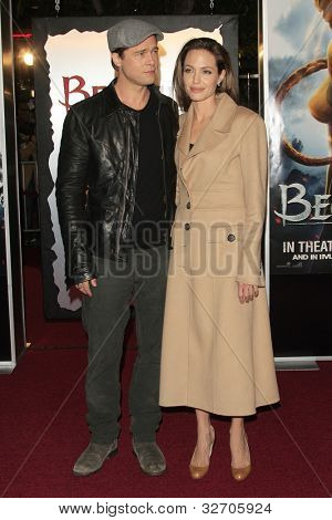 LOS ANGELES - 5 NOV: Angelina Jolie alla premiere di Beowulf su 5 novembre 2007 a Westwood, Altamarea