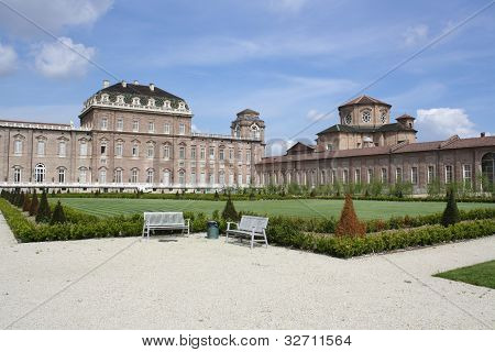 พระราชวัง Venaria