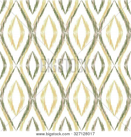 Ikat Ogee Seamless Vector Pattern Design. Ethnic Fabric Print Geometric Ikat Pattern. Cute Ogee Seam