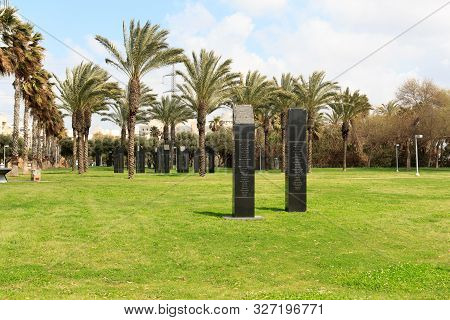 Tel Aviv, Israel - March 17, 2019: Fallen Soldiers Memorial Garden With Granite Monuments And Palm T