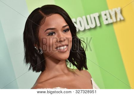 LOS ANGELES - OCT 10:  Serayah McNeil arrives for the amFAR Gala Los Angeles 2019 on October 10, 2019 in Hollywood, CA                