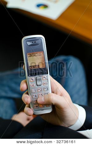Cordless telefon kapcsolat minket a Word megjelenítési, Holded üzletember