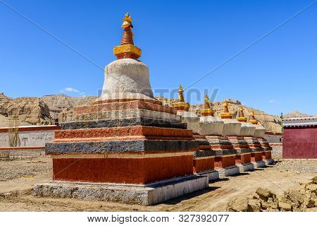 Buddhist Stupas.toling Monastery  In The Dzanda County Of Ngari County. Tibet. China.asia