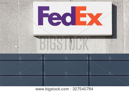 Kolding, Denmark - February 28, 2016: Fedex Sign On A Wall. Fedex Corporation Is An American Global 