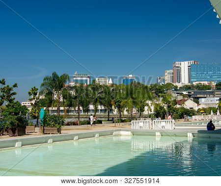 Rio De Janeiro, Rj , Brazil - May 22, 2018:  View Of Rio De Janeiro And Guanabara Bay From Museum Of