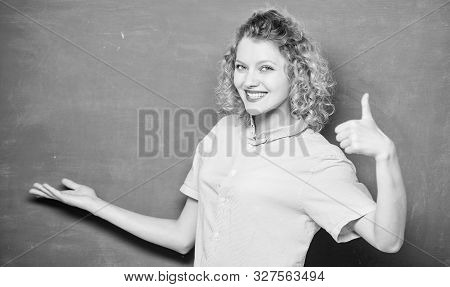 Good Teacher Master Of Simplification. Teacher Explain Hard Topic. Important Information To Remember