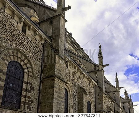 Le Mans, Maine, France - May 28: Cathedral Of Saint Julian (cathedrale St-julien Du Mans) On 28 May 